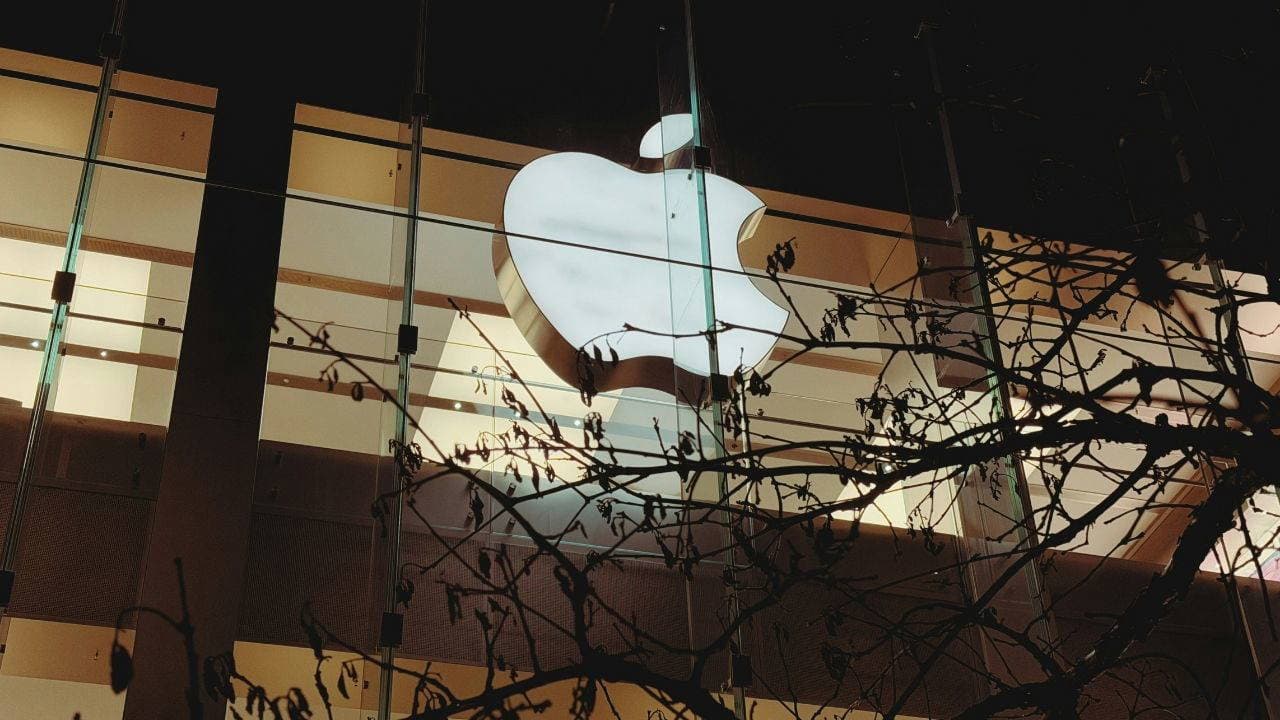 Apple, yeni CEO'suyla beraber tekrar tasarıma odaklanıyor